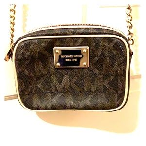Michael Kors crossbody purse